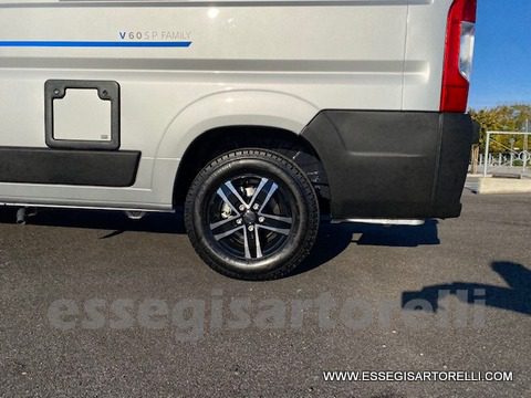 Adria V 60 SP FAMILY gamma 2021 DOPPIO MATRIMONIALE camper puro serie van furgonato full