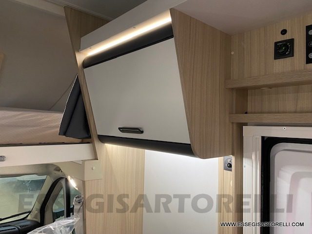 Adria Sunliving A 75 DP MAXI garage 6 POSTI GAMMA 2022 full